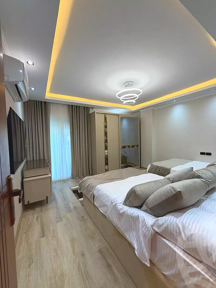 3 BR Apartment in Amorada, photo 5 of 8
