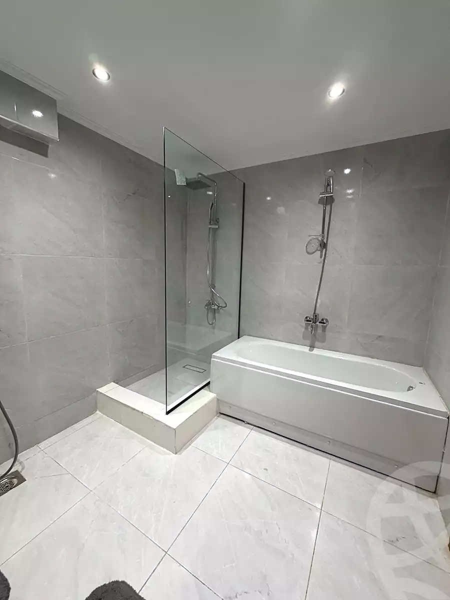 3 BR Apartment in Amorada, photo 7 of 8