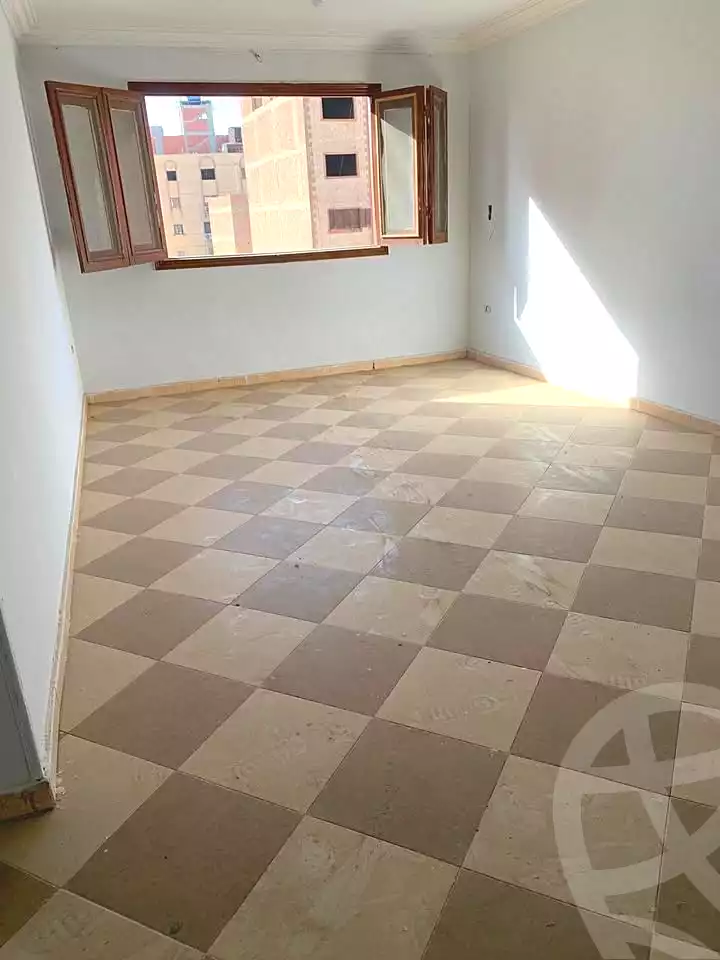 https://aqarmap.com.eg/ar/listing/6973387-for-rent-cairo-faisal-el-tawabeq-el-shaheed-ahmed-hamdy-st