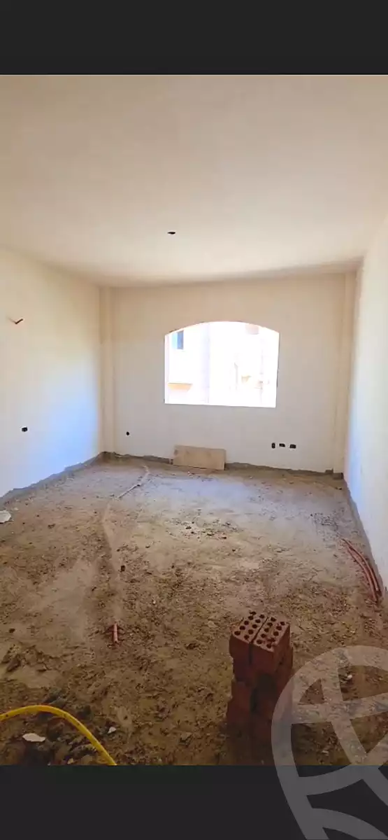 https://aqarmap.com.eg/ar/listing/6973409-for-sale-cairo-new-cairo-ganob-el-akadamiya-south-academy-h-amr-ibn-el-ass-st