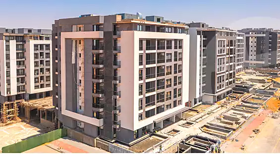https://aqarmap.com.eg/ar/listing/6973410-for-sale-cairo-new-administrative-capital-r7-castle-landmark