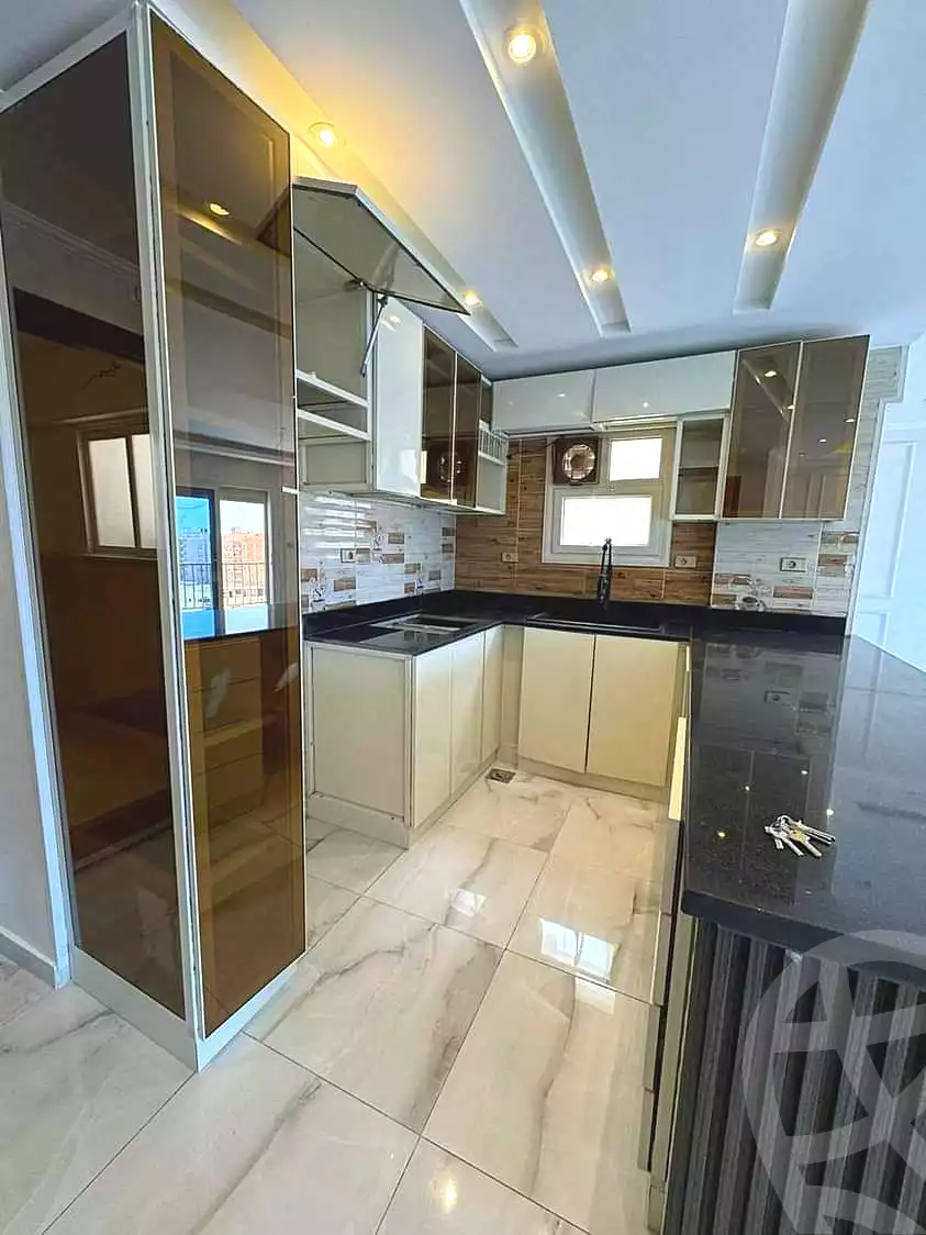 https://aqarmap.com.eg/ar/listing/6973410-for-sale-cairo-new-administrative-capital-r7-castle-landmark