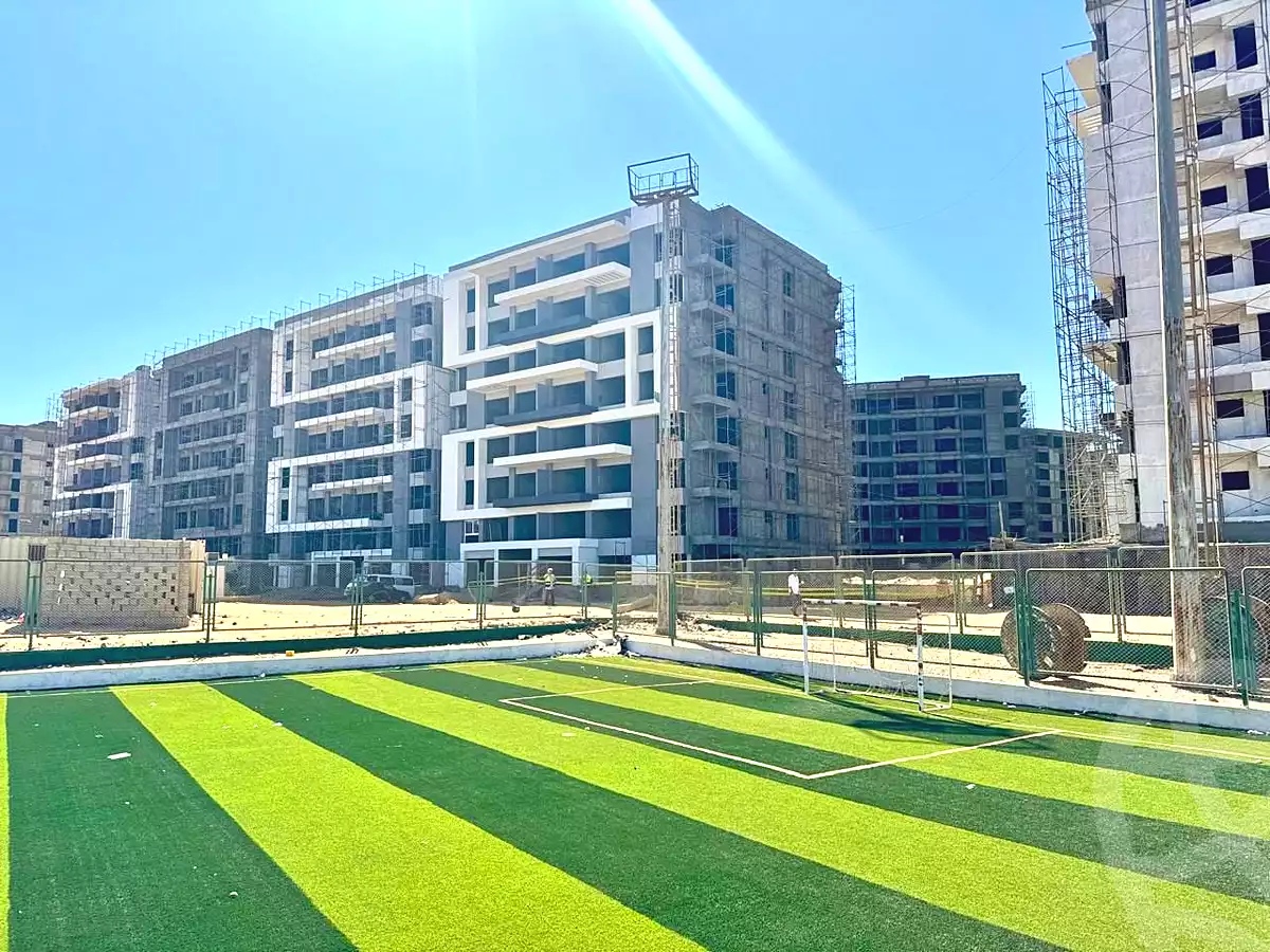 https://aqarmap.com.eg/ar/listing/6973435-for-sale-cairo-new-administrative-capital-r7-syn-7