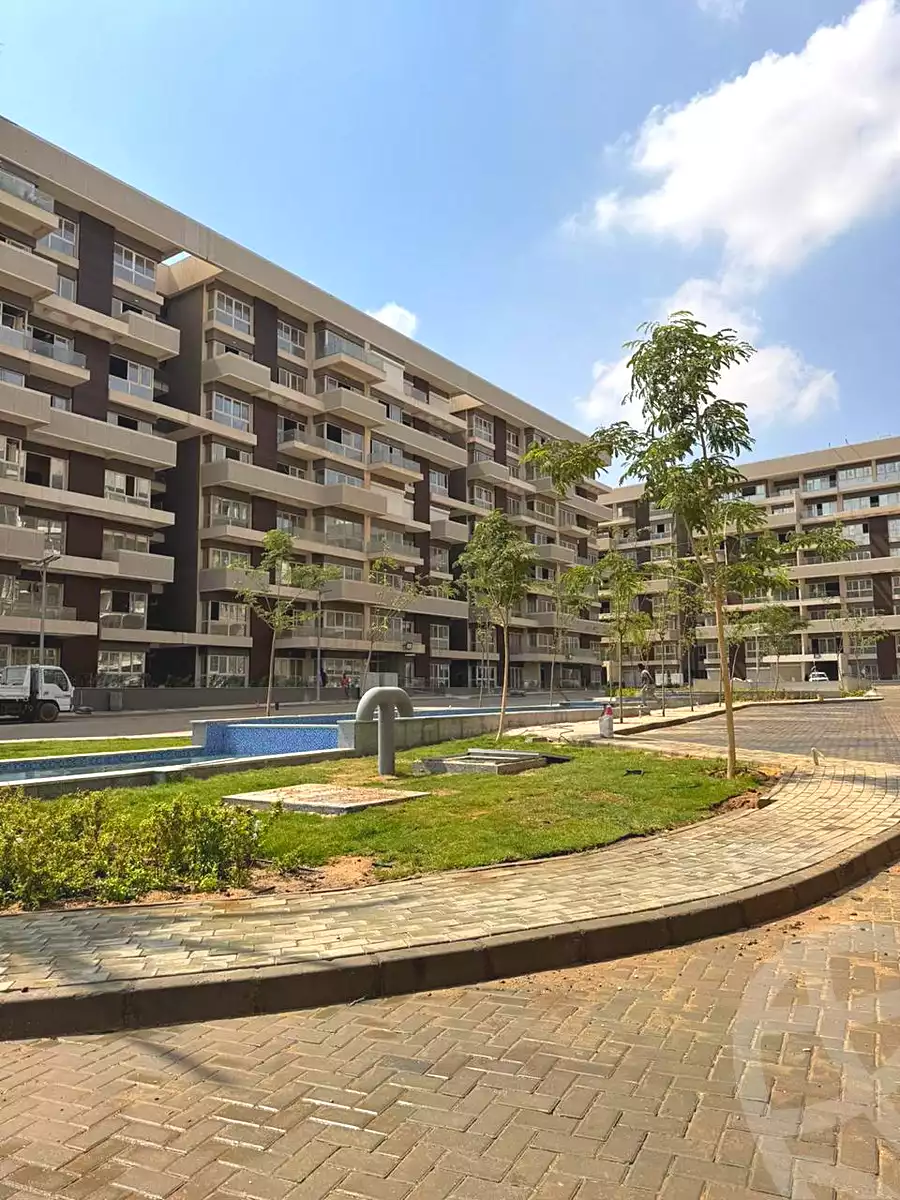 https://aqarmap.com.eg/ar/listing/6973458-for-sale-cairo-new-administrative-capital-r7-scenario