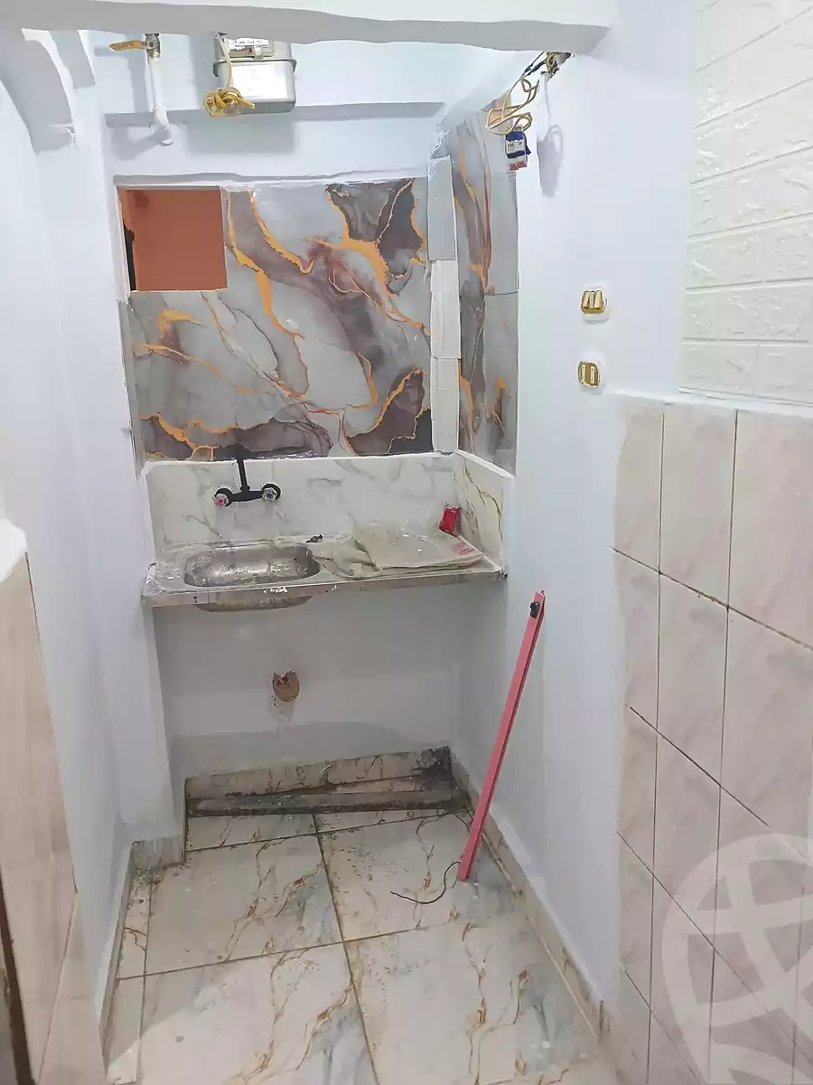 https://aqarmap.com.eg/ar/listing/6973532-for-sale-alexandria-alhadara-new-el-hadra-el-sharkawy-st