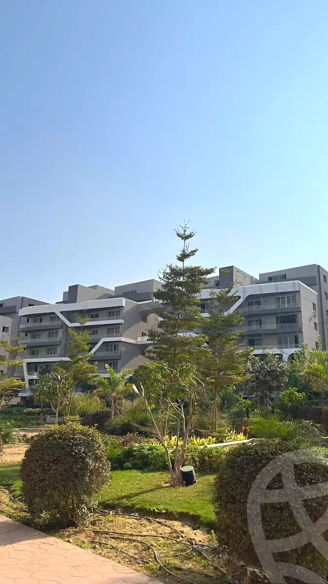 https://aqarmap.com.eg/ar/listing/6974397-for-sale-cairo-new-cairo-lmstqbl-syty-compounds-zyzyny-lmstqbl-rdk-llttwyr