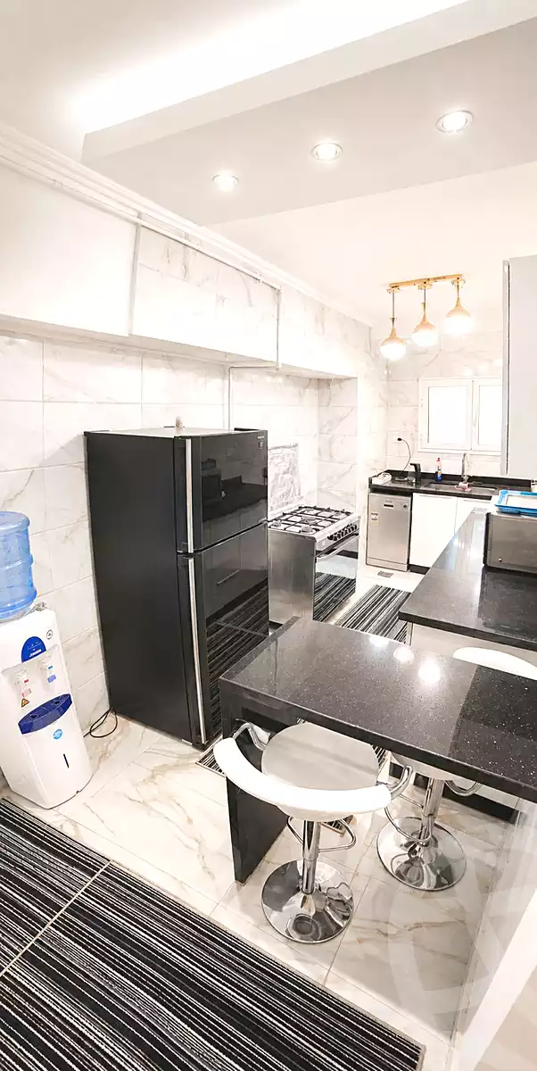 https://aqarmap.com.eg/ar/listing/6974733-for-rent-cairo-el-maadi-kornish-el-maadi-brj-thmn