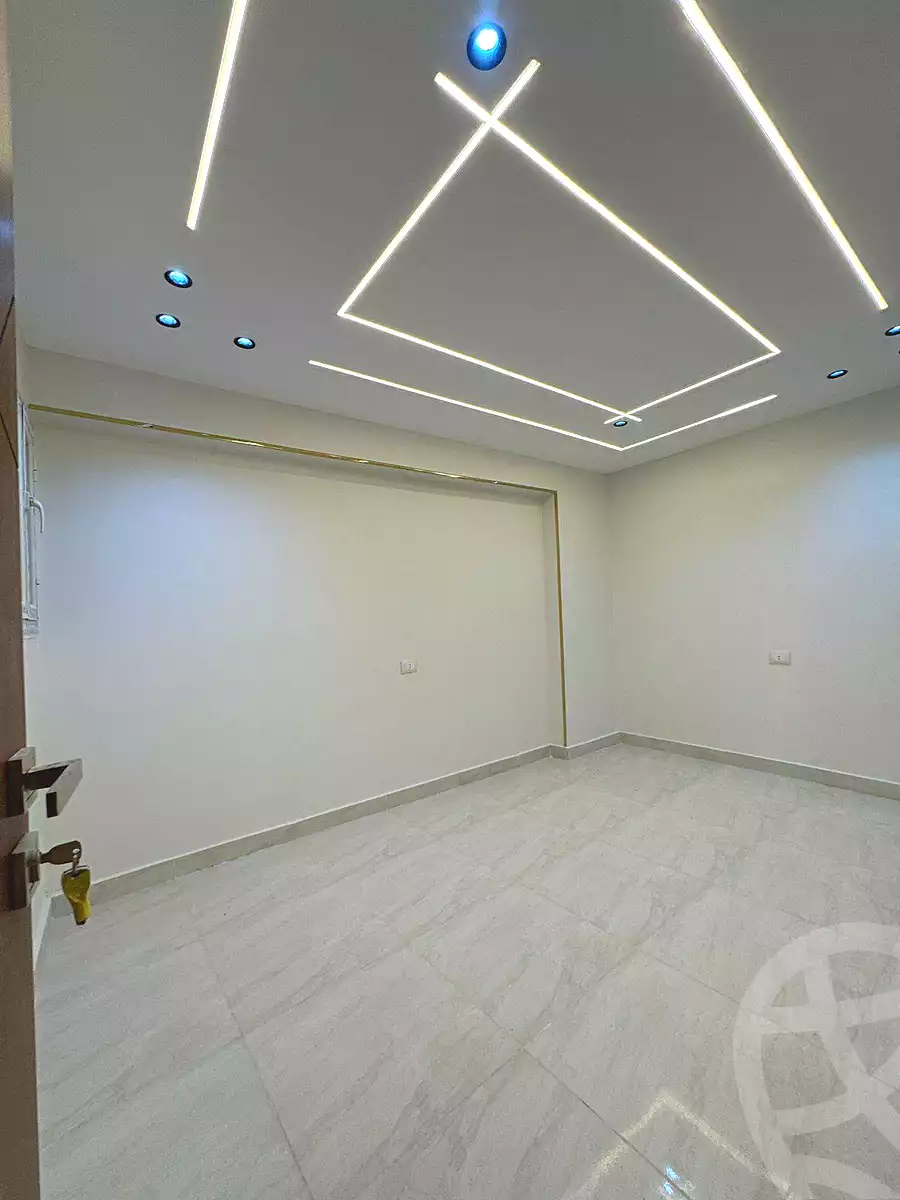 https://aqarmap.com.eg/ar/listing/6974765-for-sale-cairo-elnozha-Streettt-27