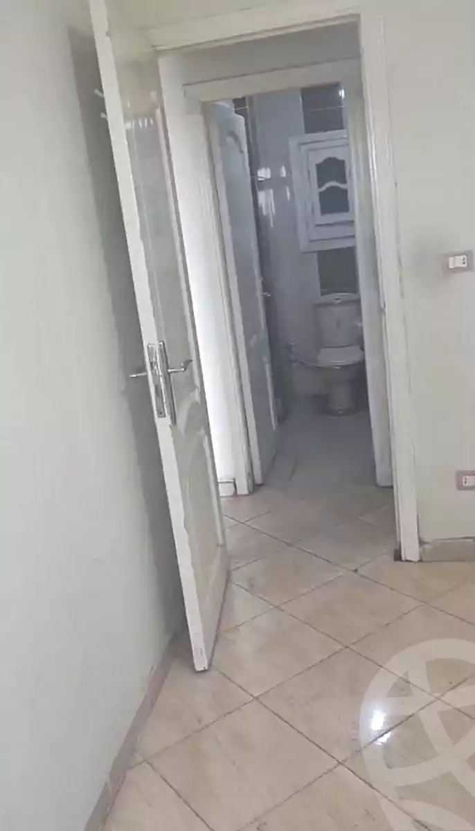 https://aqarmap.com.eg/ar/listing/6974836-for-rent-alexandria-alhadara-new-el-hadra