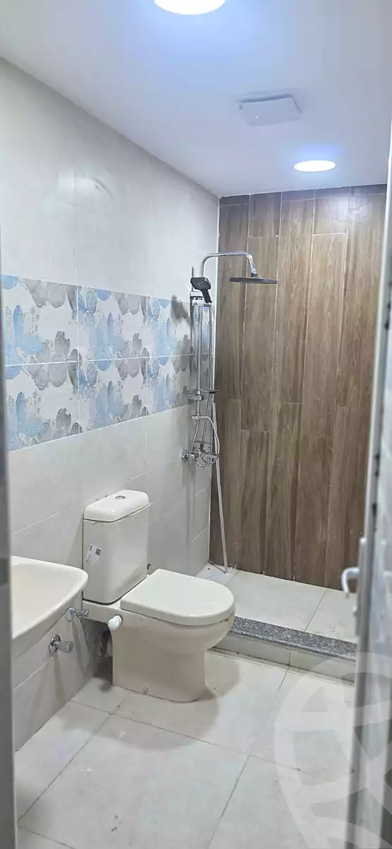 https://aqarmap.com.eg/ar/listing/6974855-for-rent-cairo-new-cairo-gharb-arabila-selim-st