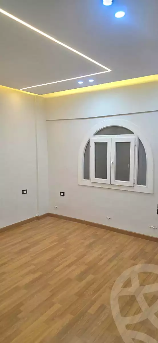 https://aqarmap.com.eg/ar/listing/6974855-for-rent-cairo-new-cairo-gharb-arabila-selim-st