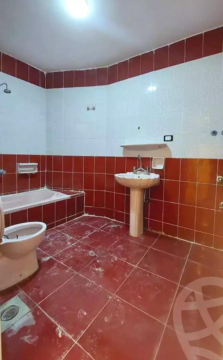 https://aqarmap.com.eg/en/listing/6974888-for-sale-alexandria-al-agamy-shataa-el-nakheel