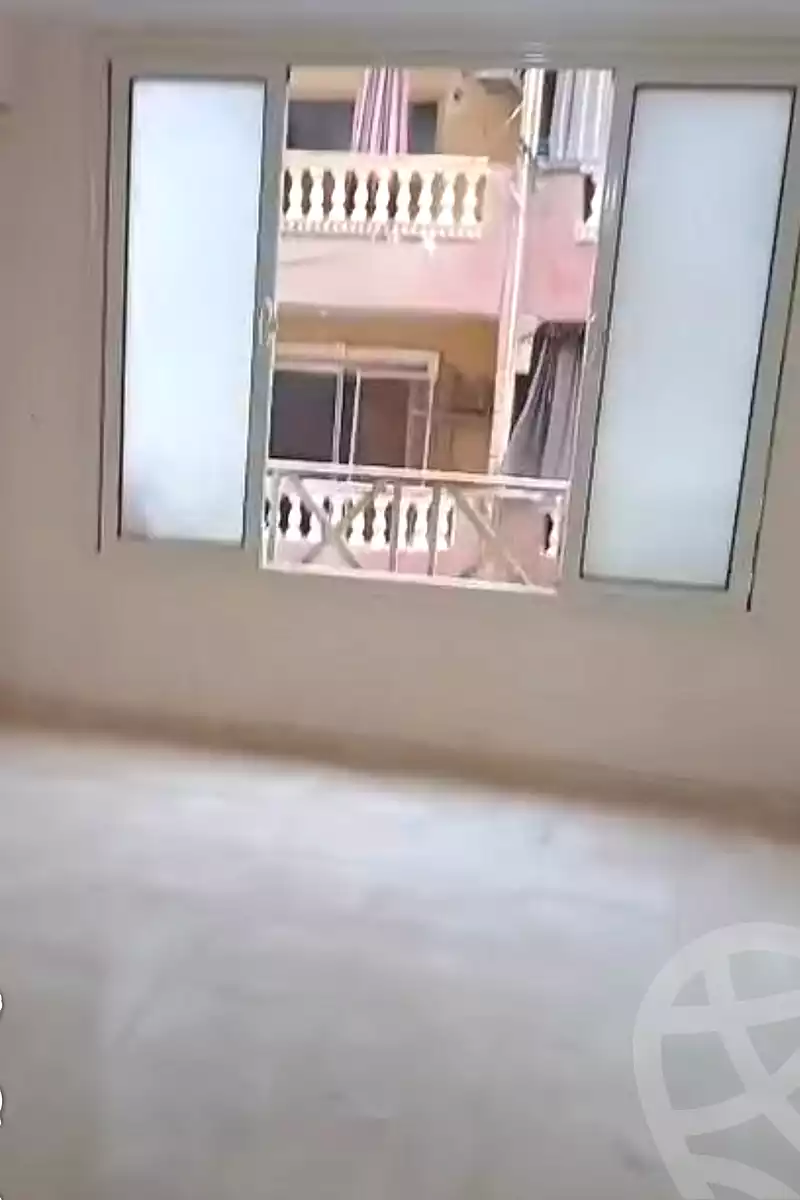 https://aqarmap.com.eg/en/listing/6974969-for-sale-cairo-el-haram-el-lebeny-soltan-khattab-st