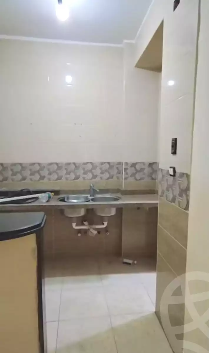 https://aqarmap.com.eg/ar/listing/6974986-for-sale-cairo-el-haram-shareaa-el-talateny