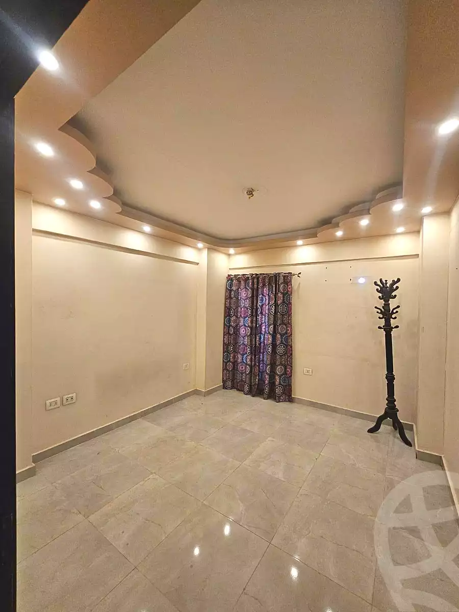 https://aqarmap.com.eg/ar/listing/6975297-for-rent-cairo-helwan-madinet-el-moazafeen