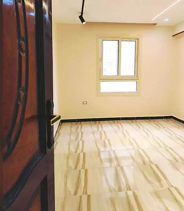 https://aqarmap.com.eg/ar/listing/6975723-for-sale-alexandria-al-agamy-bw-ywsf