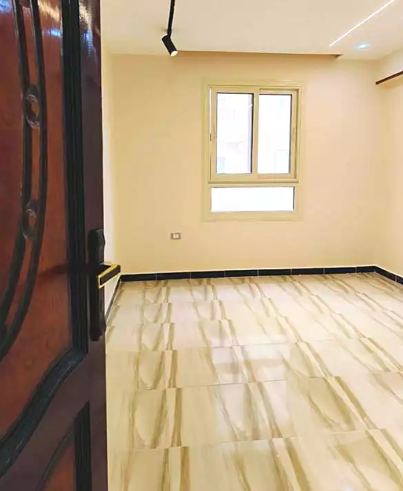 https://aqarmap.com.eg/ar/listing/6975758-for-sale-alexandria-al-agamy-bw-ywsf