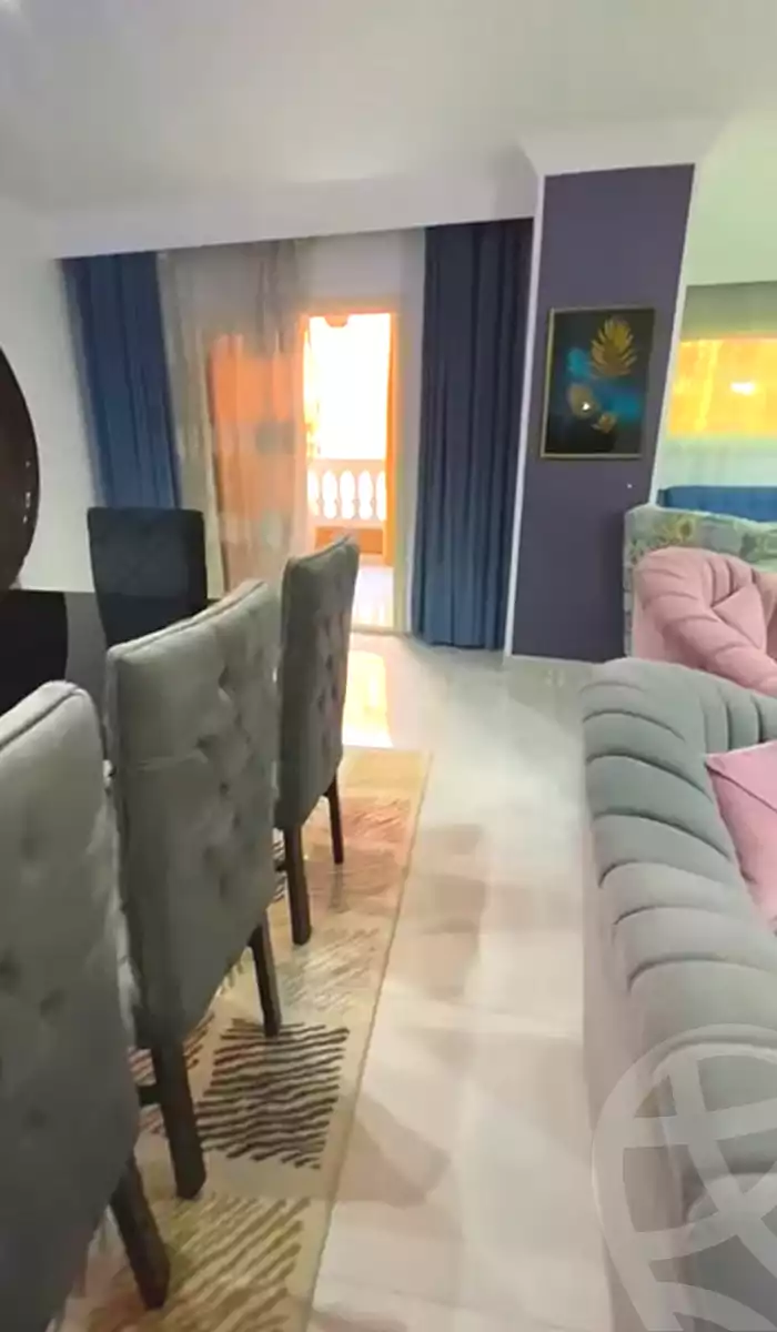 https://aqarmap.com.eg/ar/listing/6975891-for-sale-cairo-helwan-hadayek-helwan-nile-corniche-st