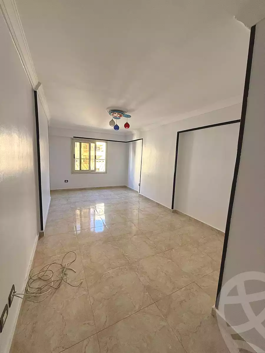 https://aqarmap.com.eg/ar/listing/6976034-for-sale-alexandria-el-mandara-shr-jml-bd-lnsr