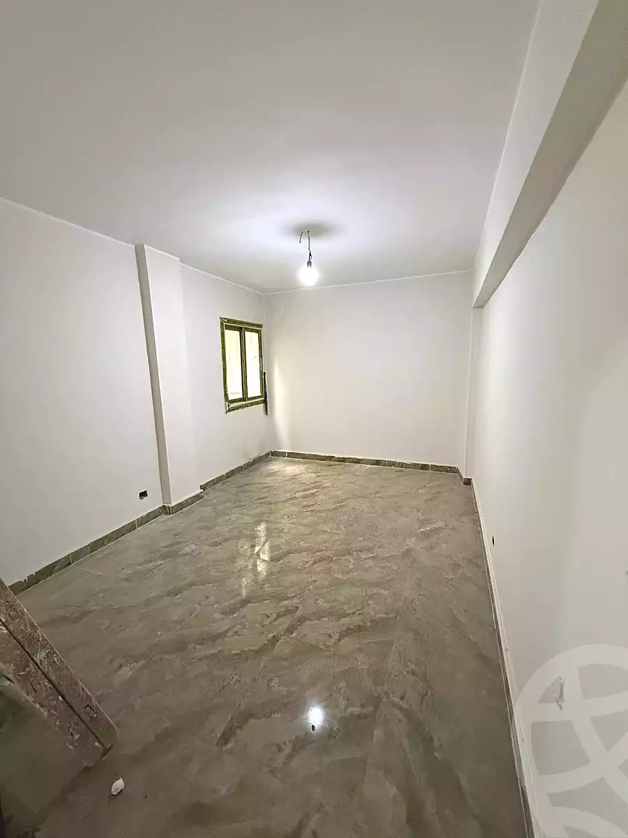 https://aqarmap.com.eg/ar/listing/6976038-for-sale-alexandria-sydy-bshr-sydy-bshr-bhry-street-16