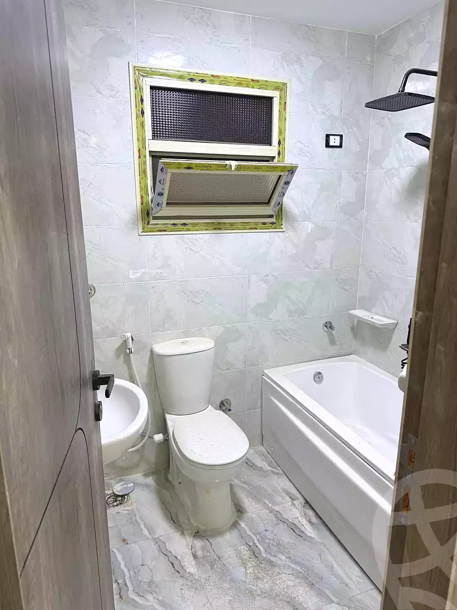 https://aqarmap.com.eg/ar/listing/6976043-for-sale-cairo-el-haram-el-lebeny-soltan-khattab-st