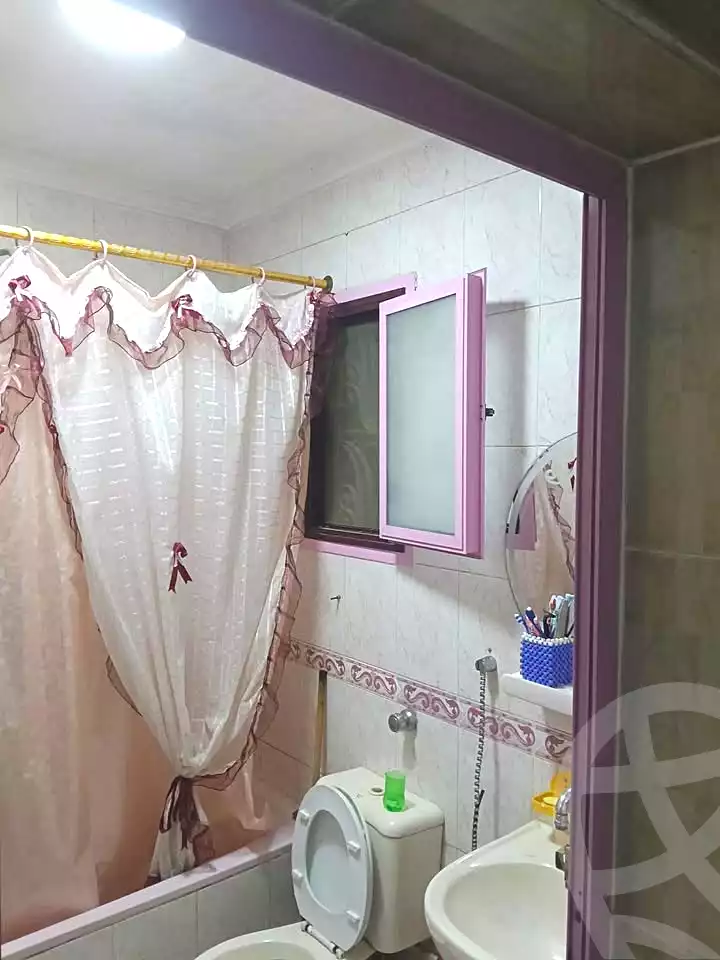 https://aqarmap.com.eg/en/listing/6976427-for-sale-alexandria-sydy-bshr-sydy-bshr-qbly-street-30