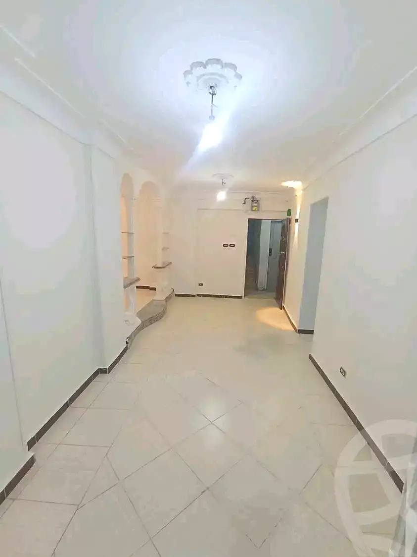 https://aqarmap.com.eg/en/listing/6976596-for-sale-alexandria-lsywf-el-falki