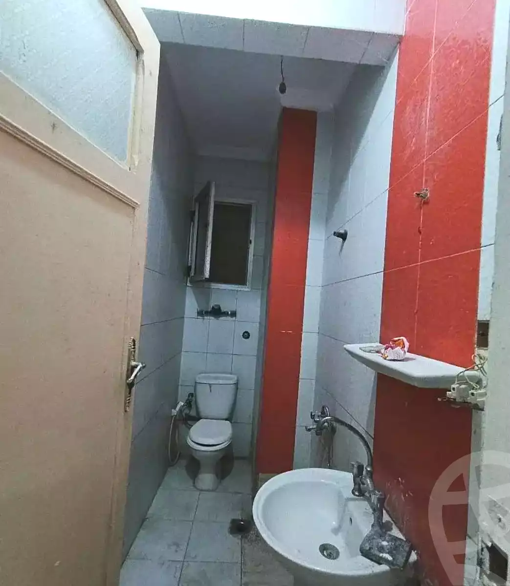 https://aqarmap.com.eg/ar/listing/6976727-for-sale-alexandria-al-agamy-lbytsh-ibrahim-othman-st