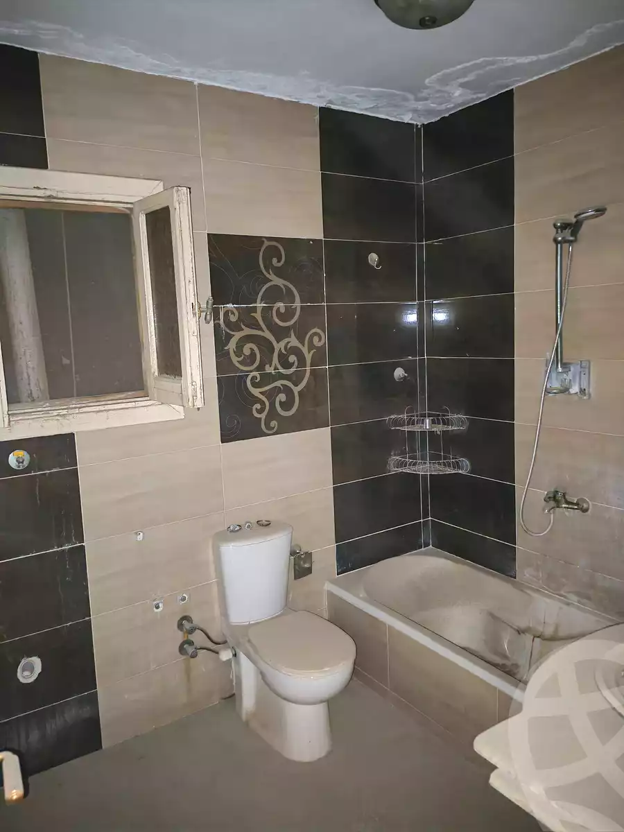 https://aqarmap.com.eg/ar/listing/6976768-for-sale-cairo-el-haram-shareaa-naser-el-thawrah