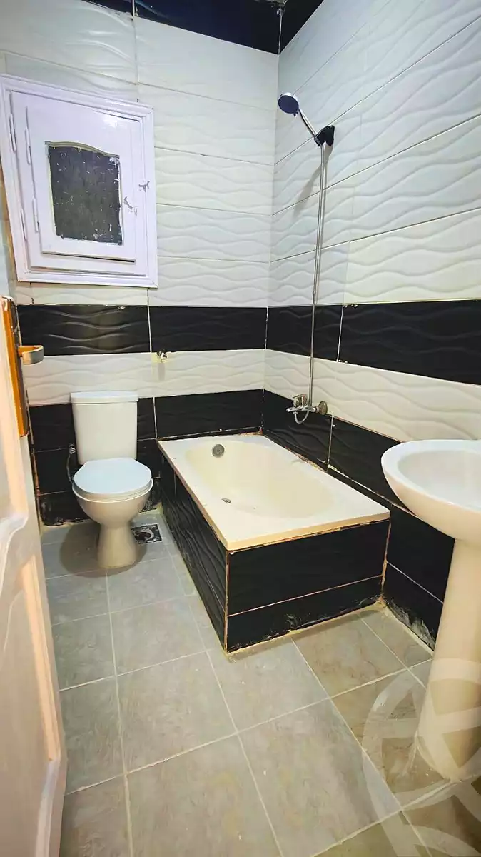 https://aqarmap.com.eg/ar/listing/6977059-for-sale-alexandria-al-agamy-shataa-el-nakheel