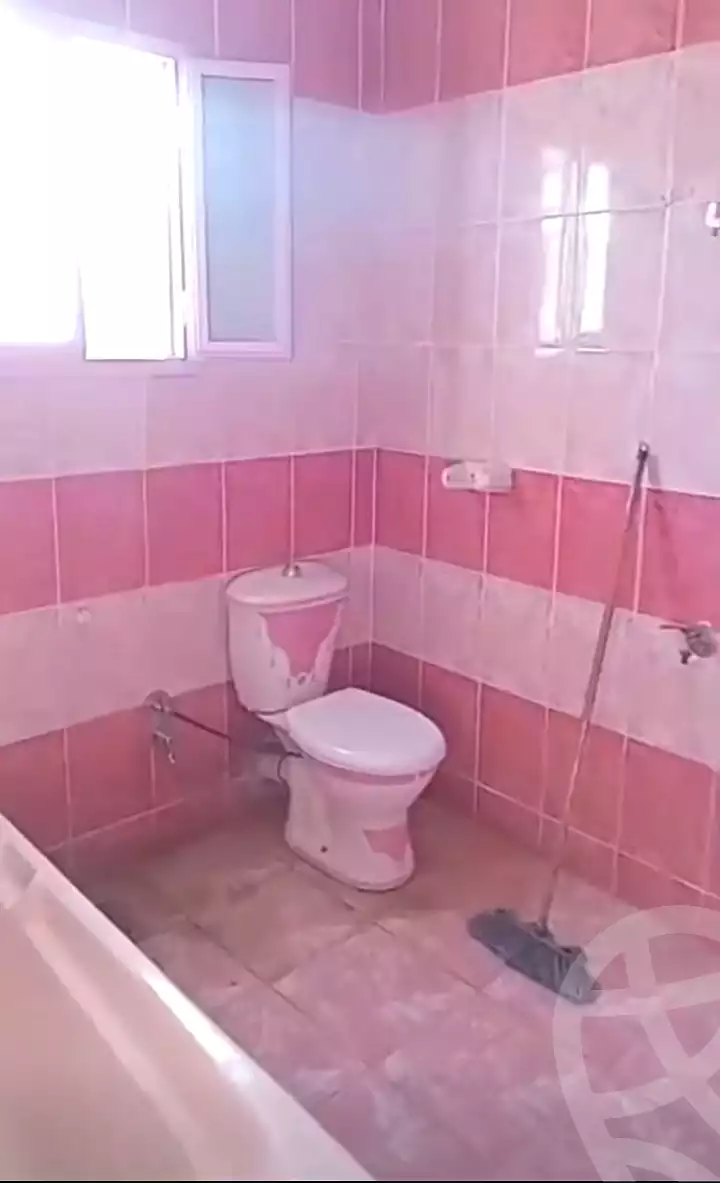 https://aqarmap.com.eg/ar/listing/6977345-for-sale-alexandria-al-agamy-l-jmy-lbhry-salem-eid-st