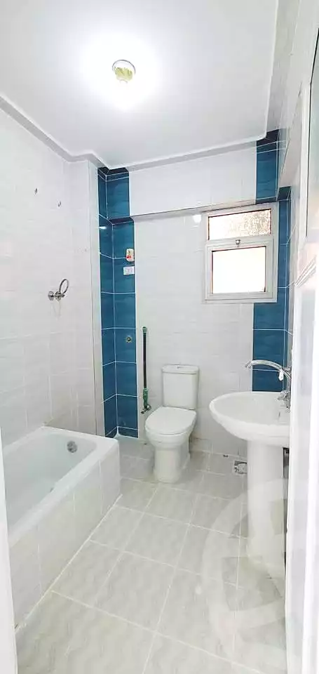 https://aqarmap.com.eg/ar/listing/6977383-for-sale-alexandria-al-agamy-shataa-el-nakheel