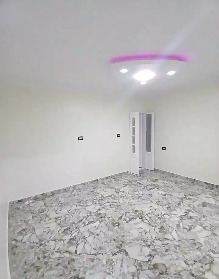 https://aqarmap.com.eg/ar/listing/6977463-for-sale-alexandria-al-agamy-lbytsh-al-kaada-st