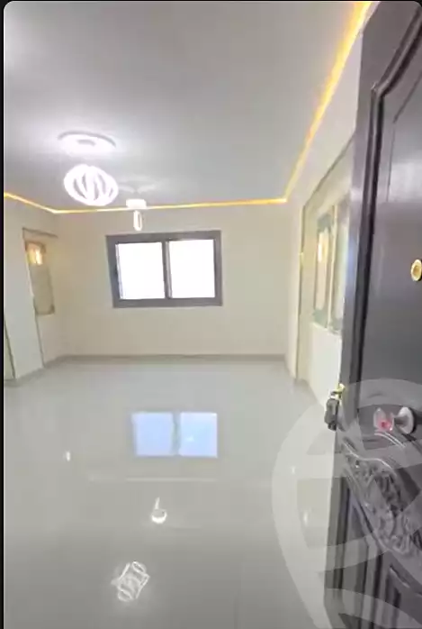 https://aqarmap.com.eg/ar/listing/6977724-for-sale-cairo-ain-shams-ain-shams-el-sharkia-mostafa-hafez-st