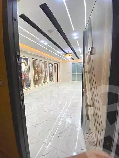 https://aqarmap.com.eg/ar/listing/6977730-for-sale-cairo-elnozha-Streettt-27
