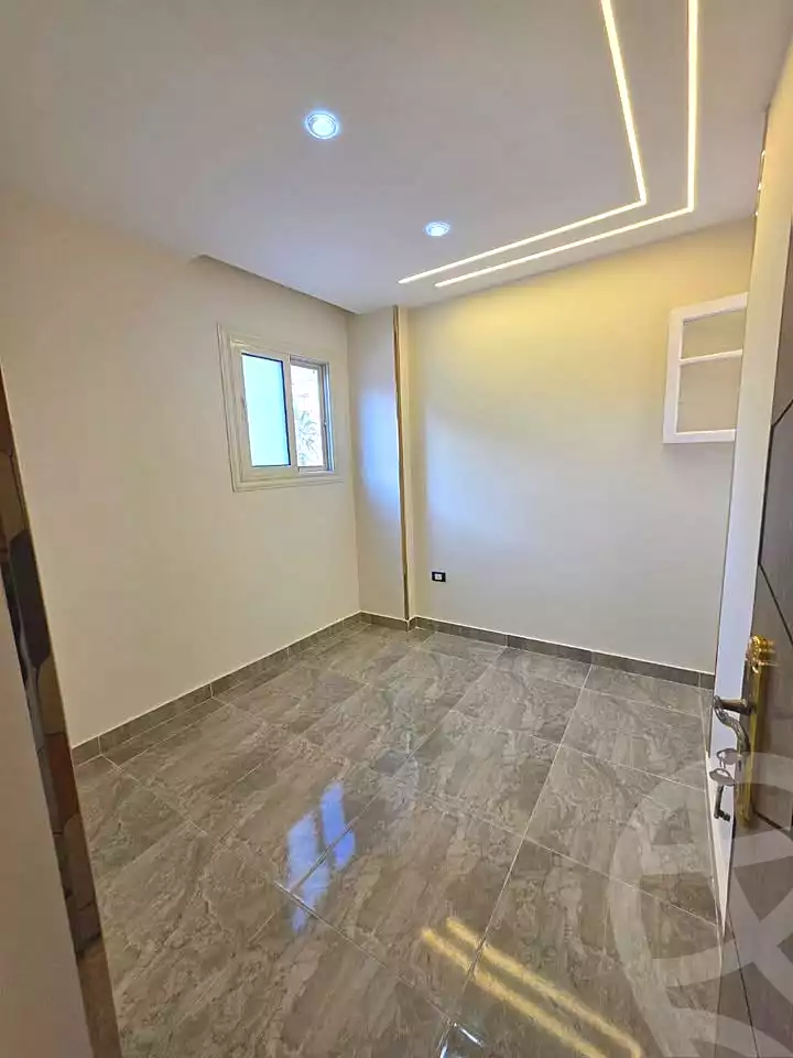 https://aqarmap.com.eg/ar/listing/6977750-for-sale-alexandria-sydy-bshr-sydy-bshr-bhry-khalil-hamada-st