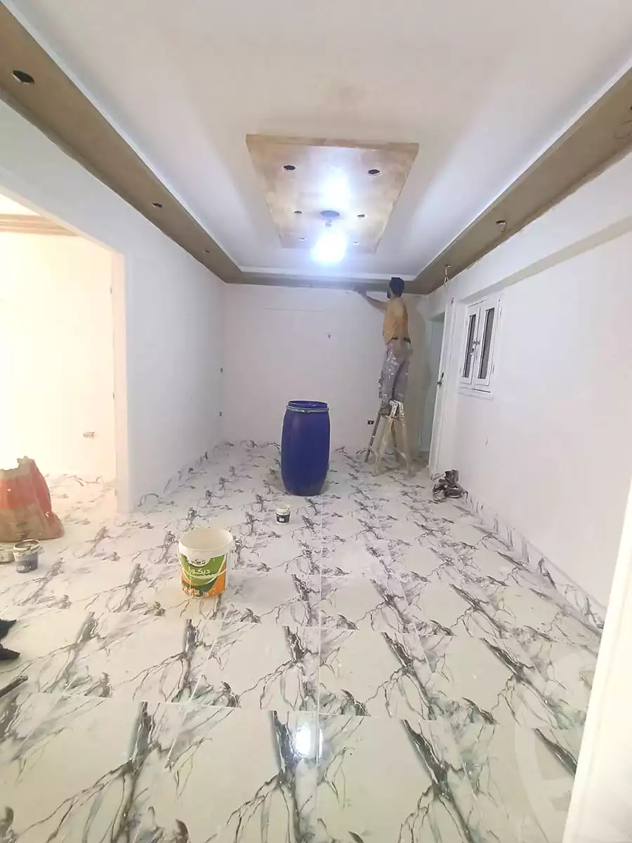 https://aqarmap.com.eg/ar/listing/6977870-for-sale-alexandria-al-agamy-bw-ywsf-hosni-mubarak-st
