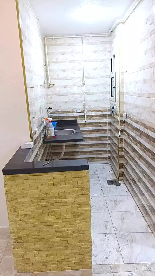 https://aqarmap.com.eg/ar/listing/6977908-for-sale-alexandria-al-agamy-lbytsh-shahr-al-assal-st