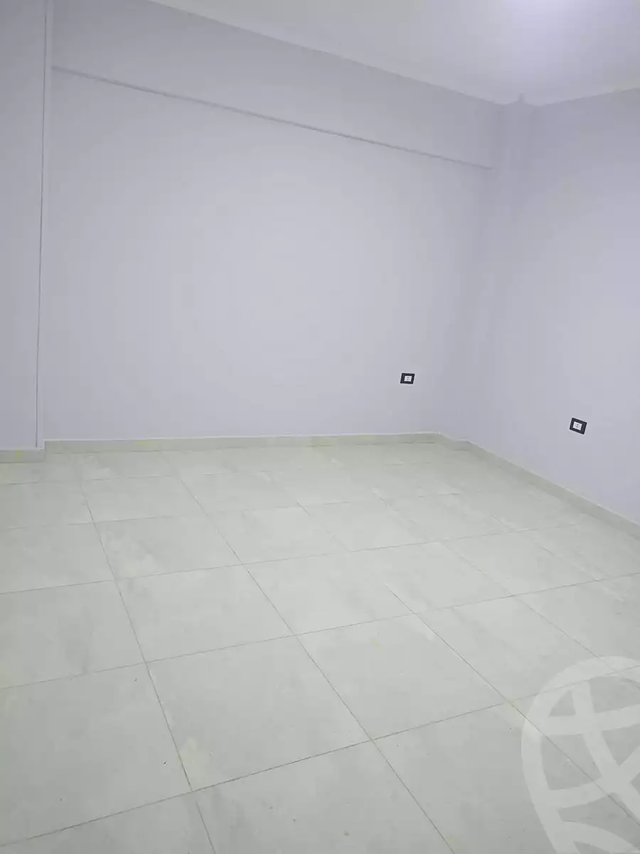https://aqarmap.com.eg/ar/listing/6977975-for-rent-cairo-helwan-rostom-st