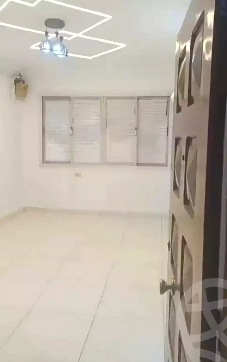 https://aqarmap.com.eg/ar/listing/6978198-for-sale-cairo-faisal-el-tawabeq-el-shaheed-ahmed-hamdy-st