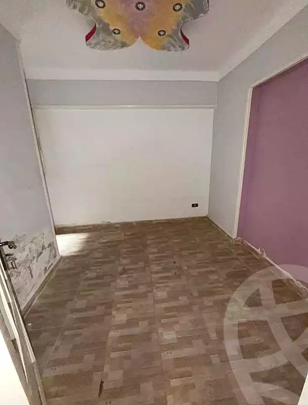 https://aqarmap.com.eg/ar/listing/6978280-for-sale-alexandria-lsywf-el-falki