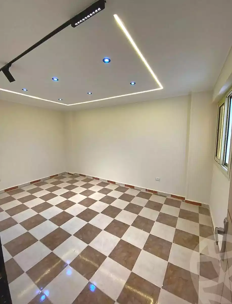 https://aqarmap.com.eg/en/listing/6978453-for-sale-alexandria-al-agamy-lbytsh