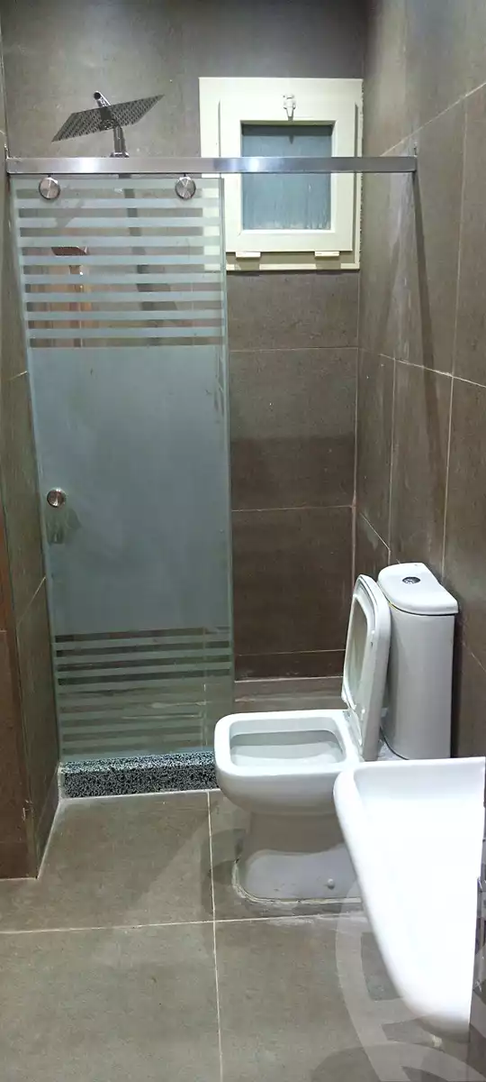 https://aqarmap.com.eg/ar/listing/6971461-for-rent-cairo-new-cairo-mohammed-nagib-axis-st
