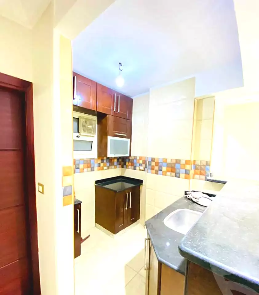 https://aqarmap.com.eg/en/listing/6978711-for-sale-alexandria-el-mandara-alex-el-mandara-bahri-sidi-kamal-st