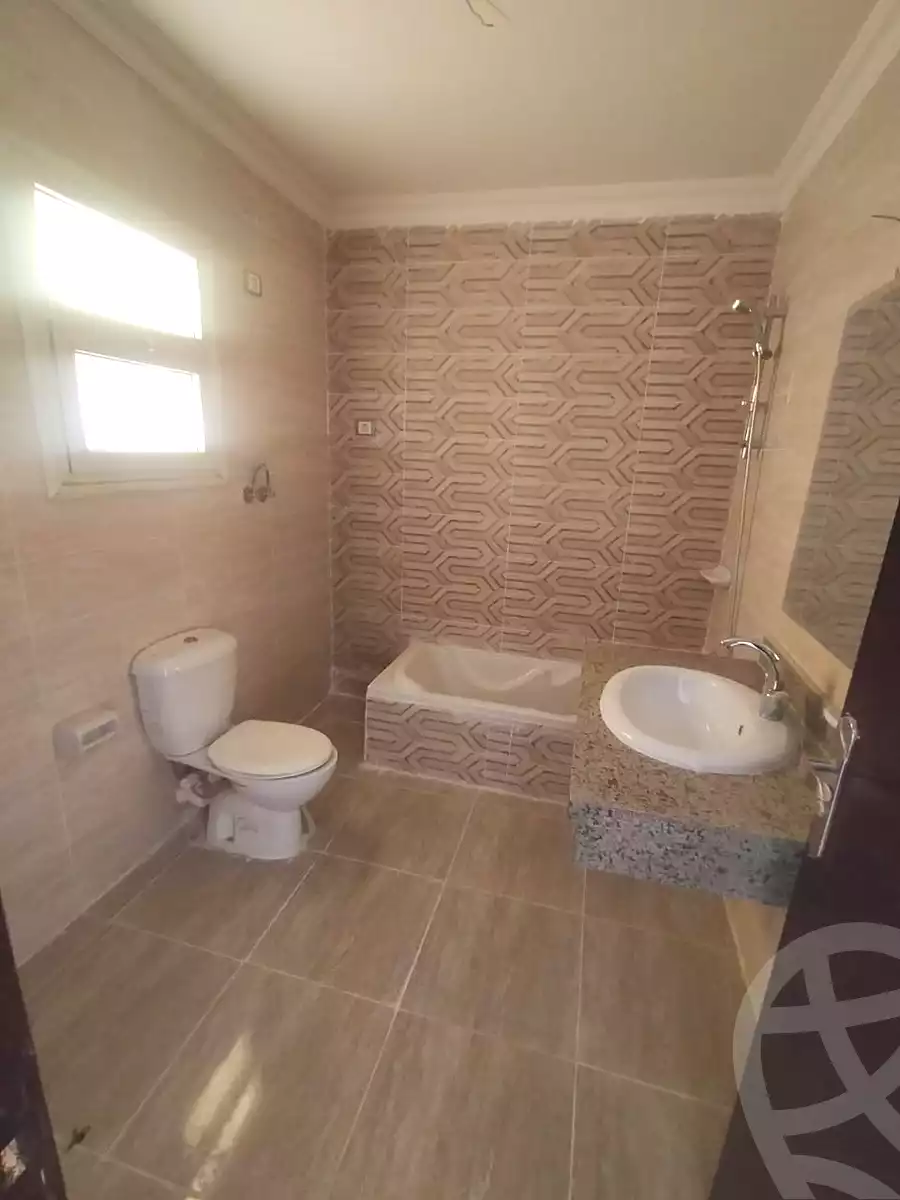 https://aqarmap.com.eg/ar/listing/6978881-for-rent-cairo-new-cairo-compounds-jyd