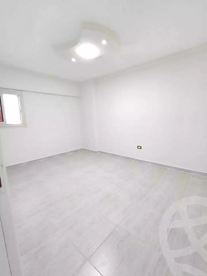 https://aqarmap.com.eg/ar/listing/6979041-for-sale-alexandria-al-agamy-shataa-el-nakheel