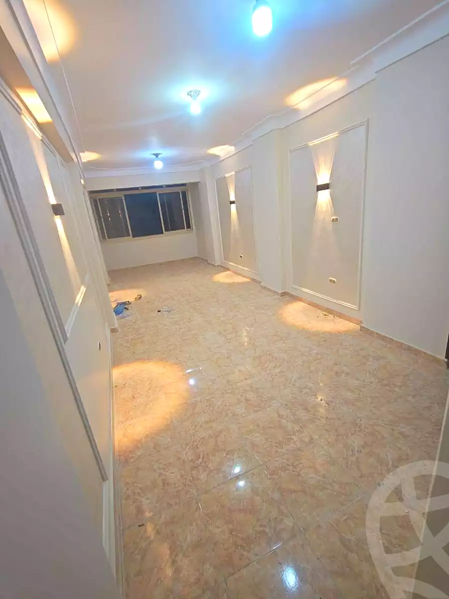 https://aqarmap.com.eg/en/listing/6979100-for-sale-alexandria-al-agamy-el-hanouvel-el-warsha-st