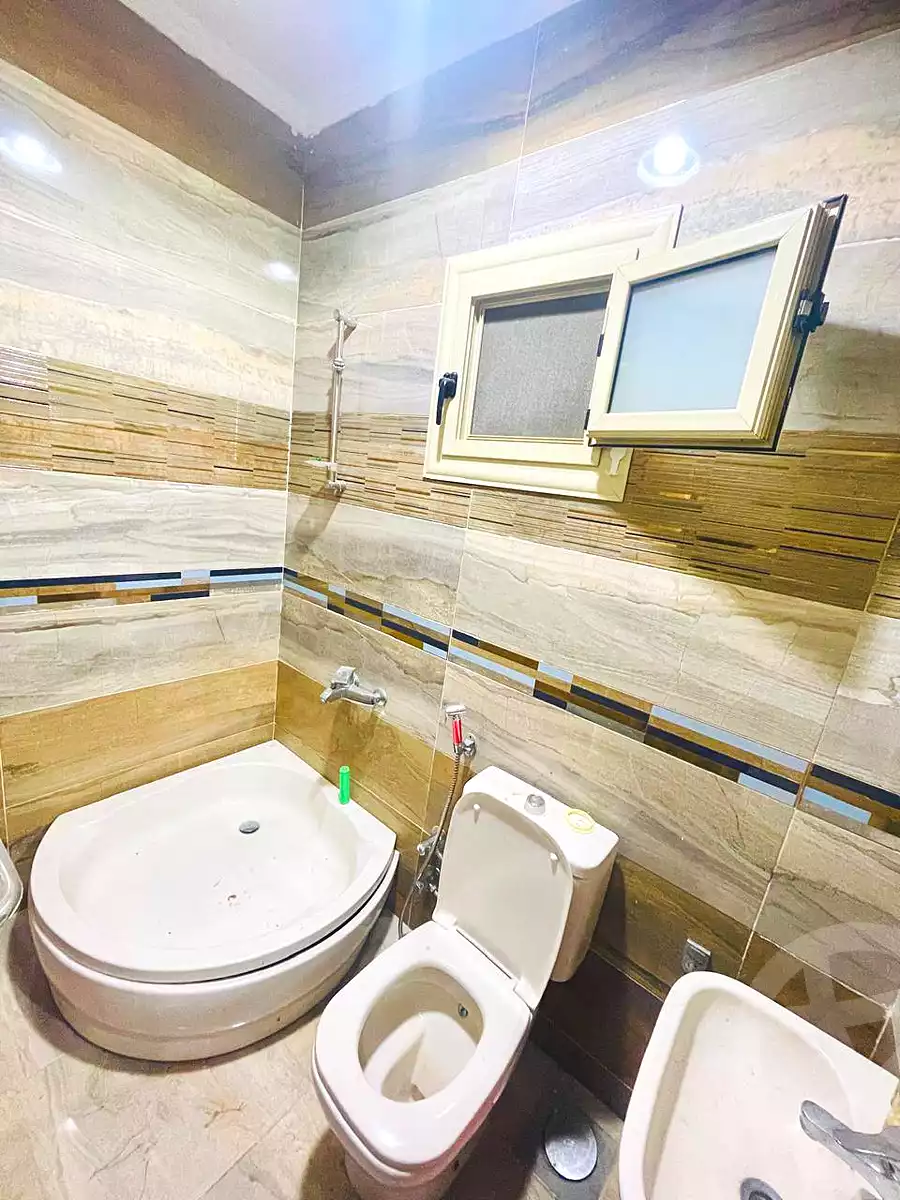 https://aqarmap.com.eg/ar/listing/6979301-for-sale-alexandria-al-agamy-lbytsh-el-reyad-st