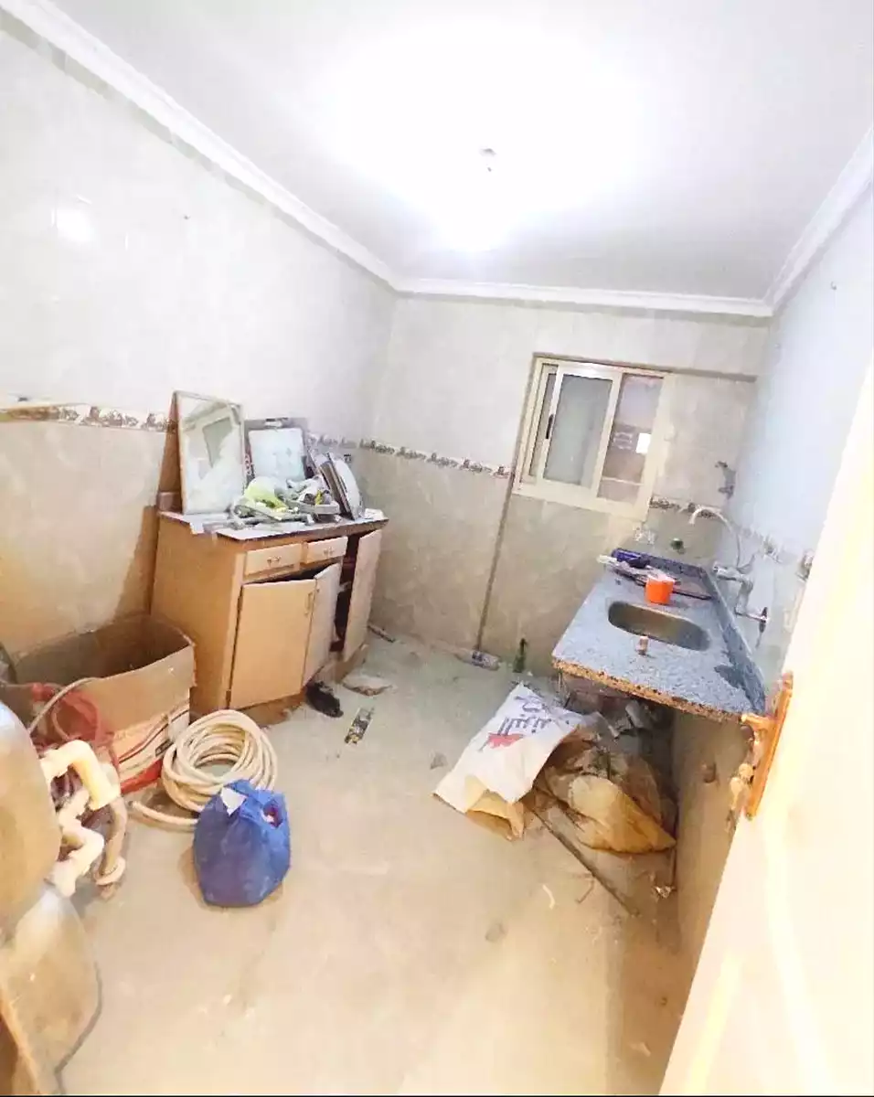 https://aqarmap.com.eg/ar/listing/6979702-for-sale-alexandria-sydy-bshr-sydy-bshr-bhry