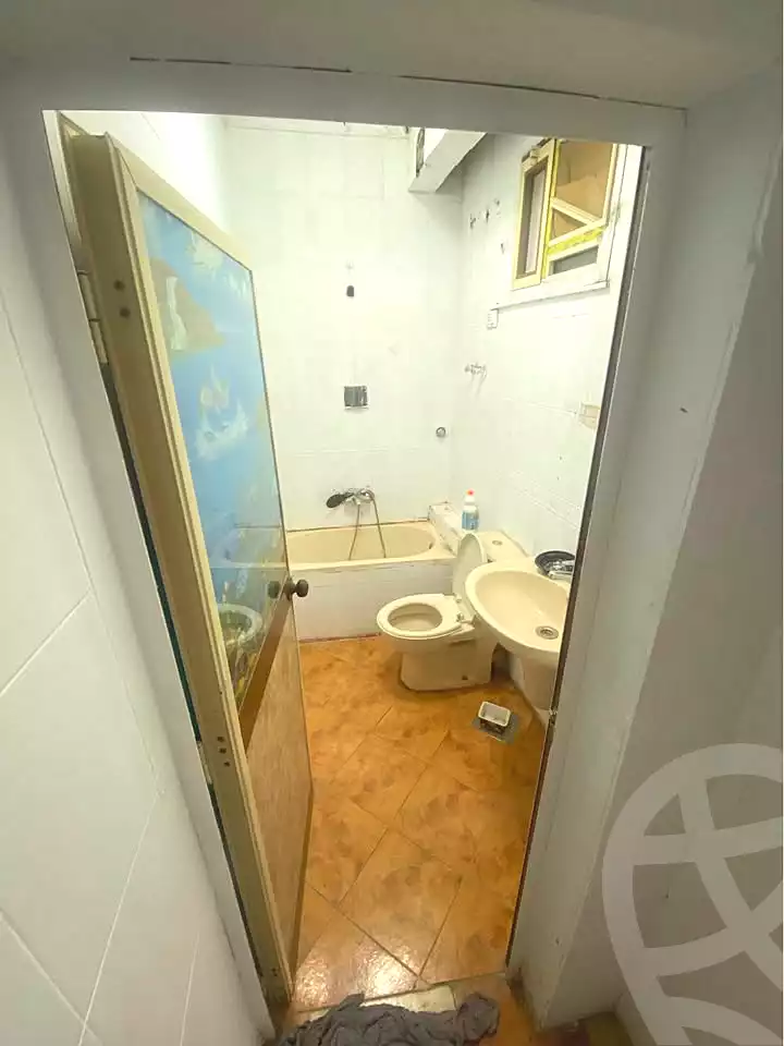 https://aqarmap.com.eg/ar/listing/6979763-for-rent-alexandria-ganaklis